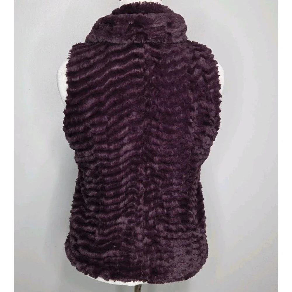Patagonia Pelage Sherpa Faux Fur Vest Purple/Magenta Size L Women’s EUC